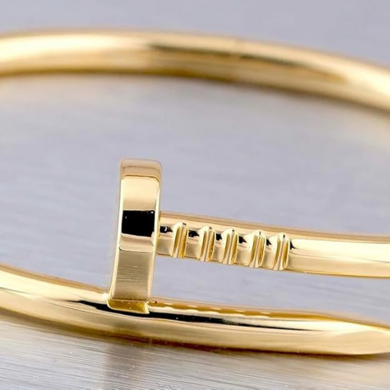 Majestic Glow Bangle