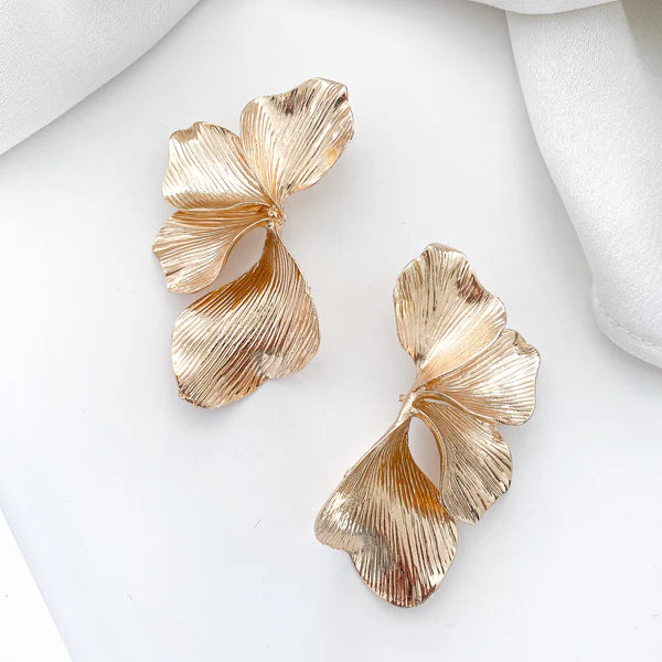Golden Flora Dangle