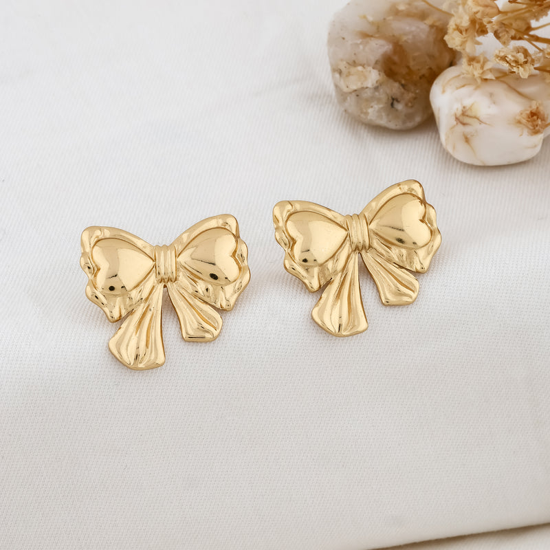Belle Knot Studs